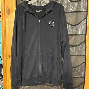 Men’s under armor, extra large zipper hoodie